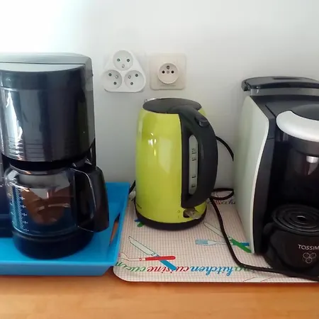 Dans Belle Maison Landaise Nyaraló Arès