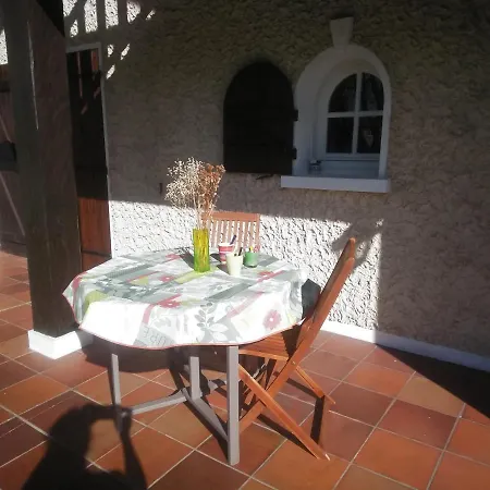 Dans Belle Maison Landaise *