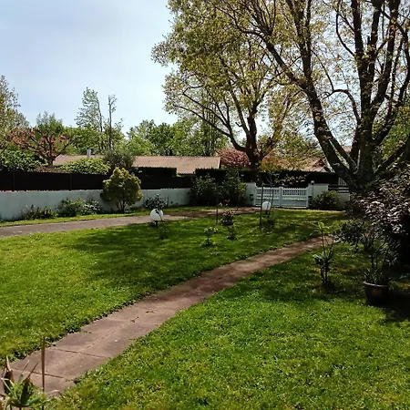 Dans Belle Maison Landaise *