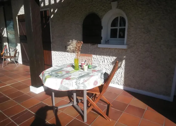 Dans Belle Maison Landaise *